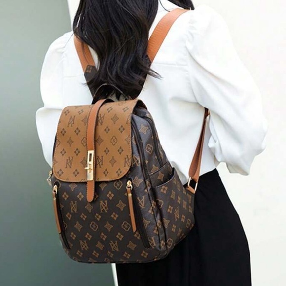 Elegant Women\'s PU Leather Vintage Flower Patchwork Large Capacity Backp…